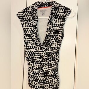 H&M Fitted Cap Sleeve Blouse. Size XS